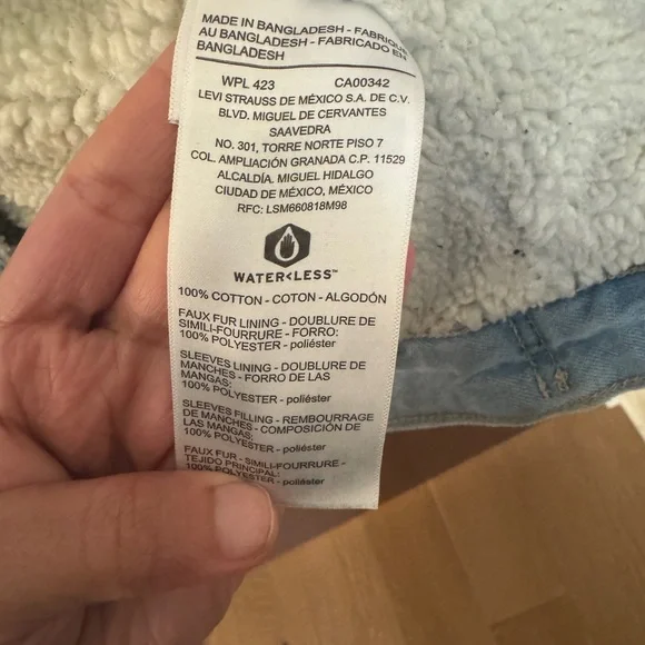 Signature by Levi Strauss Light Blue Jean Jacket - Picture 5 of 8